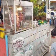 หน้าร้าน รามินทร์ตำแซ่บ หมู่บ้าน ดี.เค.