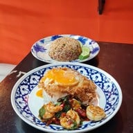 กะเพราขุนช้าง พุทธมณฑลสาย 1 พุทธมณฑลสาย1