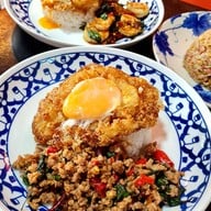 กะเพราขุนช้าง พุทธมณฑลสาย 1 พุทธมณฑลสาย1