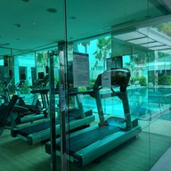 โรงแรมรอยัลปริ๊นเซสหลานหลวง