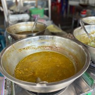 ข้าวแกงละออง ถนนสันติสุข