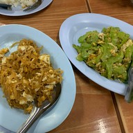 เมนูของร้าน ข้าวต้ม 24 (สาขา1)ตรงข้ามปั๊มน้ำมันPTนางรอง