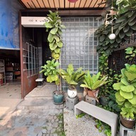 หน้าร้าน Way Coffee & Bakery ต้นสน