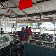 ข้าวแกงละออง ถนนสันติสุข