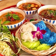 ร้านขนมจีนบ้านคุณนาย
