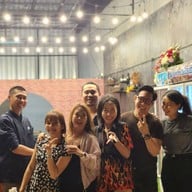 ร้านเก้าอี้ หม่าล่าเสียบไม้ สไตล์ฟิวชั่น -