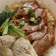 ร้านฮ่องเต้เป็ดย่างไฮโซ By ตั้มการกิน ตลาดนัดปาร์คอิน