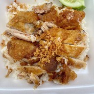 ป.ข้าวมันไก่(วัดสามควายเผือก)