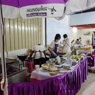 บรรยากาศ สเต็กลุงหนวด โชคชัย4