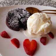 เมนูของร้าน Threesis Cafe ท่าม่วง
