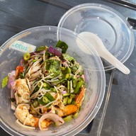 ร้านยำนายหนวด ลาดพร้าวซ.1 ลาดพร้าวซอย1