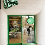 Cheevit Cheeva Siam Square One