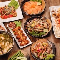 ร้านนัวนอกไห สิรินธร