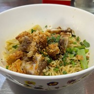 เมนูของร้าน ช.บะหมี่เกี๊ยว ข้าวหมูแดง หมูกรอบ(สวนสยาม) รามอินทรา