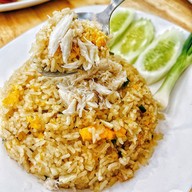 เมนูของร้าน ตี๋เล็กข้าวผัดปู วงเวียนพระราม5