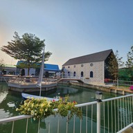 Aqua Cafe&restaurant