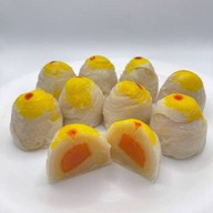 Nubnab (หนุบหนับ) ขนมเปี๊ยะไส้นุ่มนิ่ม สุขุมวิท