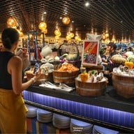 Scalini โรงแรมฮิลตัน สุขุมวิท กรุงเทพฯ
