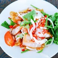 ครัวป้าตุ๋ย ประชาชื่น