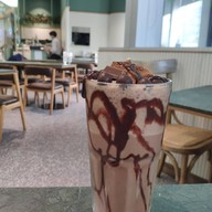 ป้อน คิวเฮ้าส์ ลุมพินี