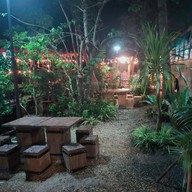 บ้านไม้เรือนเดิม ริมคลองบางเหรียง