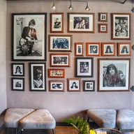 Simply V Dine & Wine Restaurant Minburi