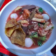 เมนูของร้าน นายอ้วนเย็นตาโฟเสาชิงช้า King Power