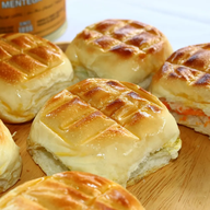 เมนูของร้าน ร้านขนมหวาน ปังปิ้ง โคมแดง Night Cafe’ & โรตี เจ้าเก่า สาขาไอมอลล์ แยกการไฟฟ้า