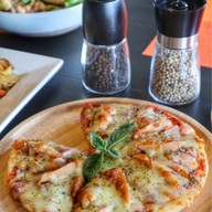 Simply V Dine & Wine Restaurant Minburi