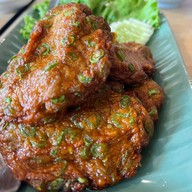 เมนูของร้าน โค้งไผ่หลิว โค้งไผ่หลิว