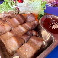 เมนูของร้าน เต็นท์แดง