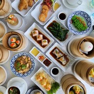 เมนูของร้าน White Lotus Restaurant หัวหิน