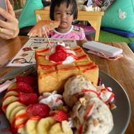 Tong8 cafe & Restaurant