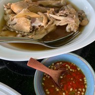 บ้านม่อนม่วน