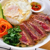 ชีวิตดี คาเฟ่ แอนด์ ฟาร์ม สวนเสือ