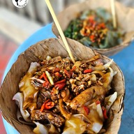 เมนูของร้าน ซ้ง กุยช่าย ถนนพระสุเมรุ