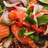 ส้มตำ ยำ @ สีลม ส้มตำ ยำ @ สีลม