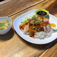 เมนูของร้าน หมูทอดเปิงใจ -