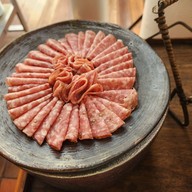 เมนูของร้าน Issara Cafe Anantara Hua Hin