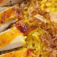 (ปิด) ข้าวหมกไก่ย่างบังฟารุก ข้าวซอย 邦发禄烤鸡 ปิด