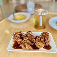 เมนูของร้าน โรตี4พี่น้อง คาเฟ่ X อาหาร X เครื่องดื่ม สาขาต้นตำหรับ