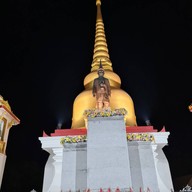 บรรยากาศ พระบรมราชานุสาวรีย์สมเด็จพระนารายณ์มหาราช นครราชสีมา