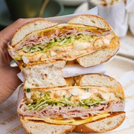 Bissel B. Bagels Elsternwick