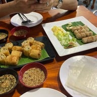 ยายต๊ามอาหารเวียดนาม