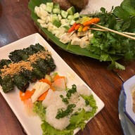 Hanoi House มหาทุน พลาซ่า