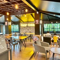 เมนูของร้าน Chez Nous Cafe