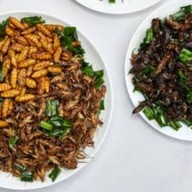 ข้าวปุ้นซาวอุบลแซ่บ & ยำข้าวปุ้น
