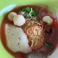 เมนูของร้าน พรชัยลูกชิ้นปลา