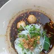 เตี๋ยวเรือปทุม สาขา2 -