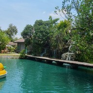 บรรยากาศ Me Waew Cafe And Bistro